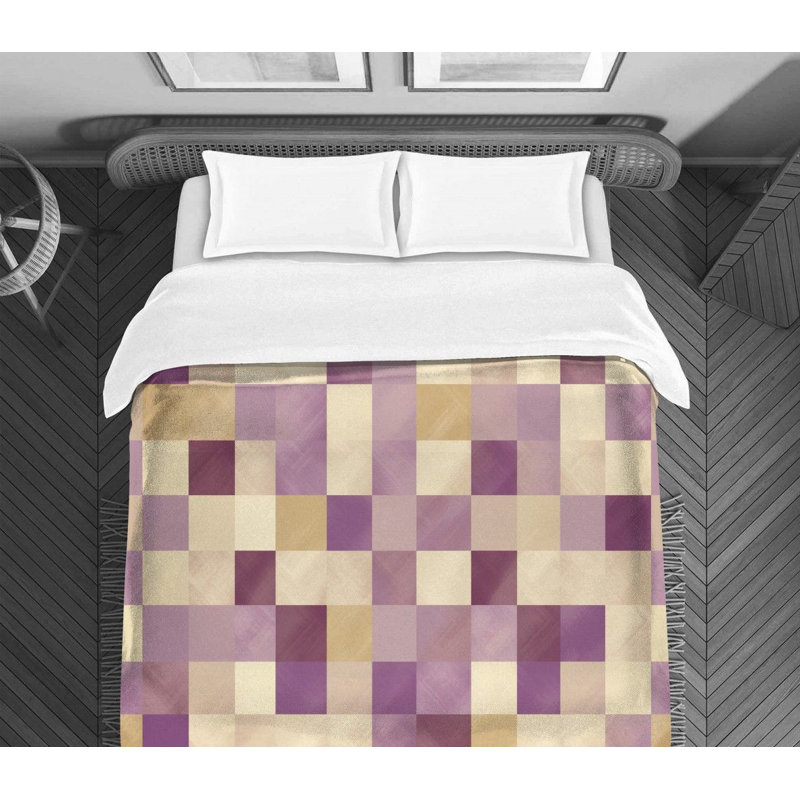  Checkered Feminine Comforter, Twin Extra Long Comforter