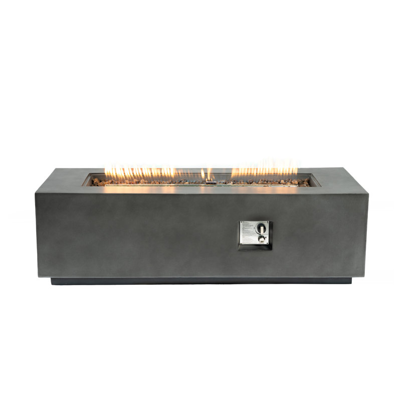 Table d'extérieur d'extérieur au propane 60 pouces, 60 000 BTU avec foyer imperméable, allumage automatique, pierres de lave gratuites,