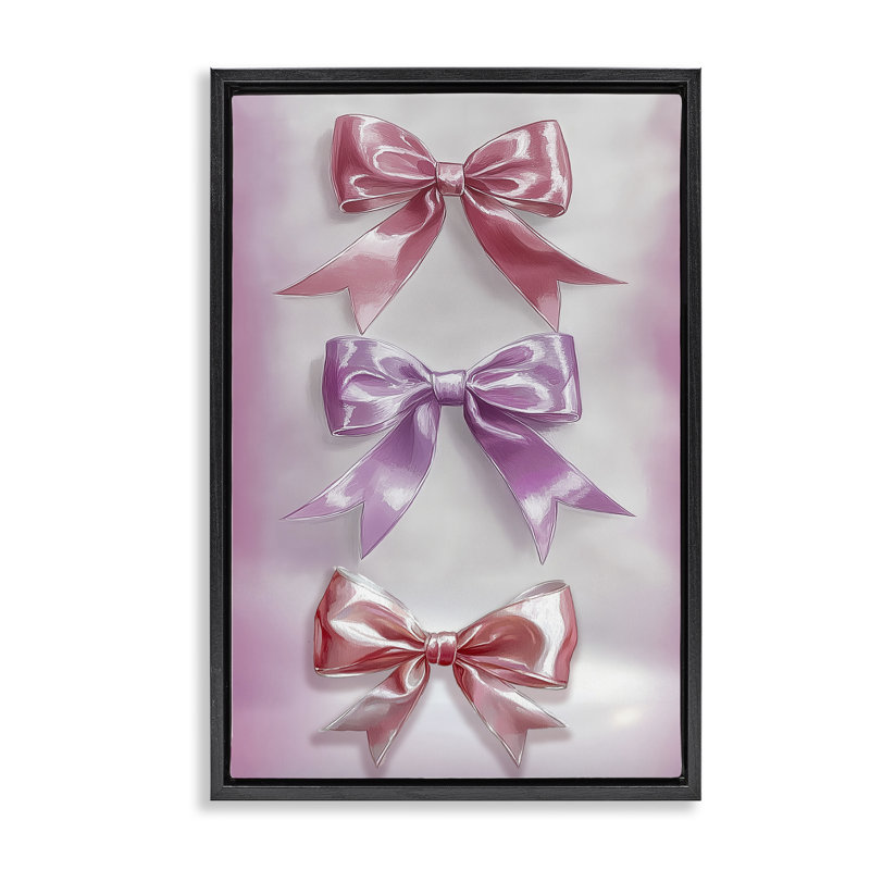 Cadre flottant Blush and Satin Elegance, design par Annabelle Hall, H 25 po x l 17 po, Cadre flottant noir de jais