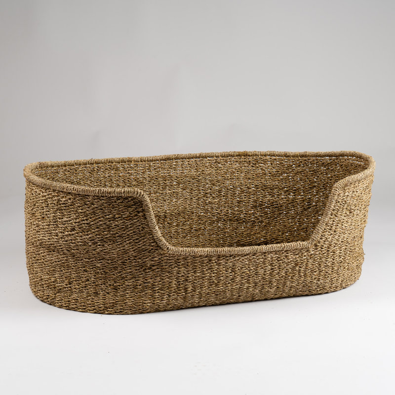 Natural Seagrass Pet Bed with mat, Large (41 - 70 lbs), 29cm H x 78cm W x 48cm D