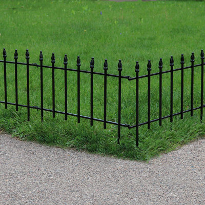 Ensemble de 5 panneaux de clôture de jardin décoratifs en fer 18 po x 22 po - Blanc