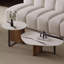 Table basse légère et luxueuse
