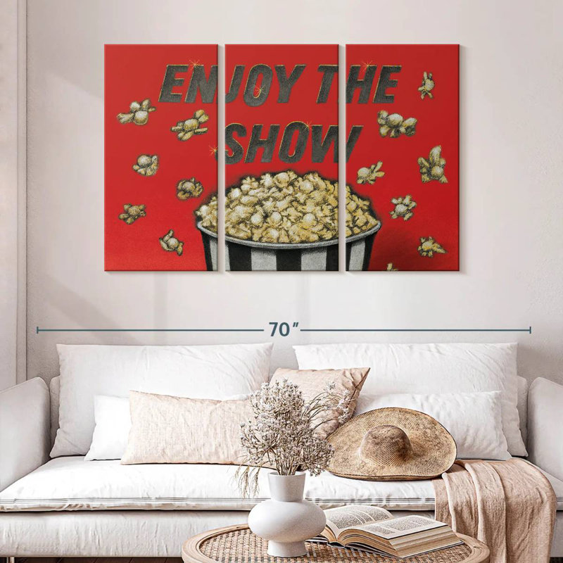Yarlin Enjoy The Show Red, 32" H x 50" W