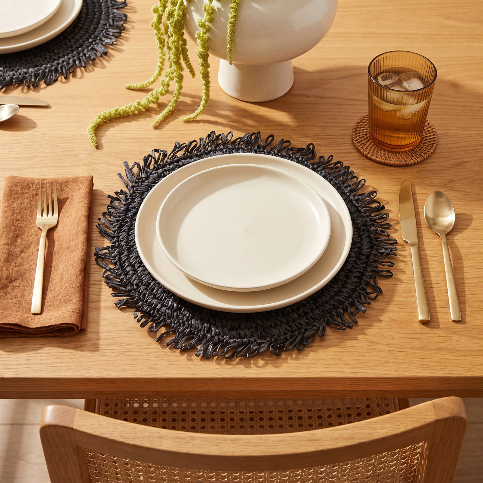 Kiri Collection Kiri Reversible Placemat, Black