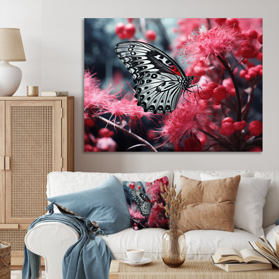 Linaloe " Pink Black Butterfly Haven II "
