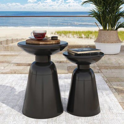 Tables d'appoint thermolaquées - métal, moderne, table carrée d'extérieur de 15 po évasée, noir