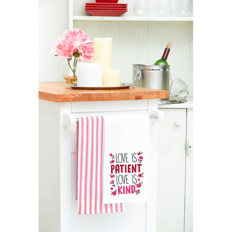 Torchon 100% coton brodé "Love is patient & Kind"
