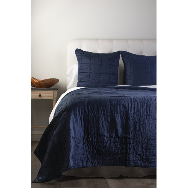 Maddy Quilt Set, King Quilt + 2 Shams