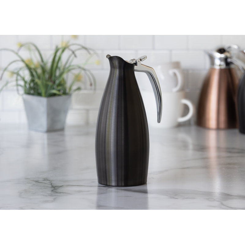 Pichet en acier inoxydable Altus, Noir, 33,8 oz.