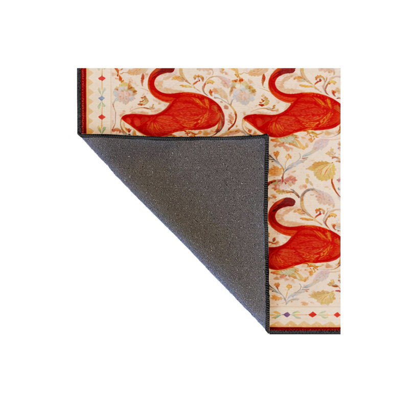 Tapis beige tissé à motif de poissons Mosso, 2'6" x 4'11"