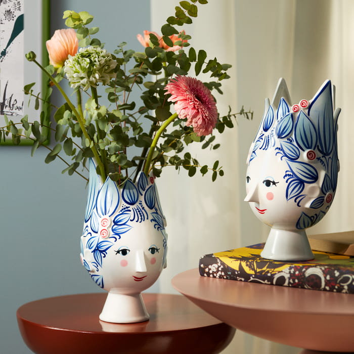 Titania Ceramic / Porcelain Table Vase
