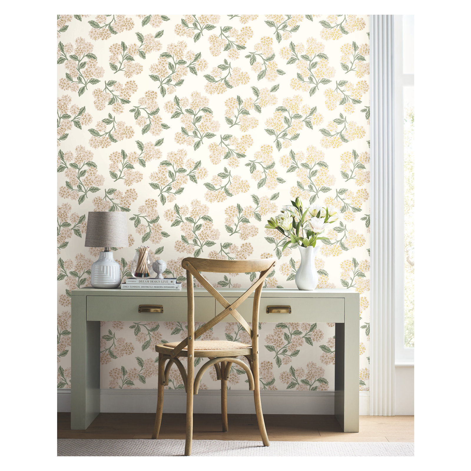 Hydrangea 27' x 27" Wallpaper, Beige/Pink