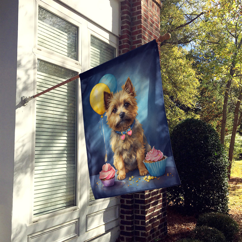 Drapeau «Happy Birthday House», Cairn terrier