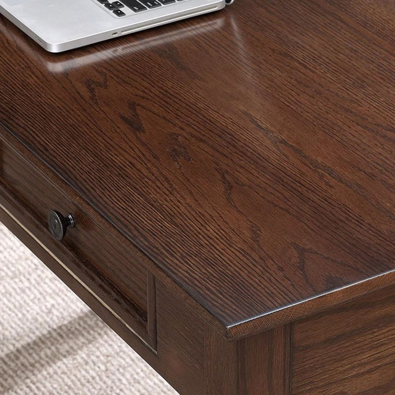 Bureau de style américain avec tiroirs rectangulaires