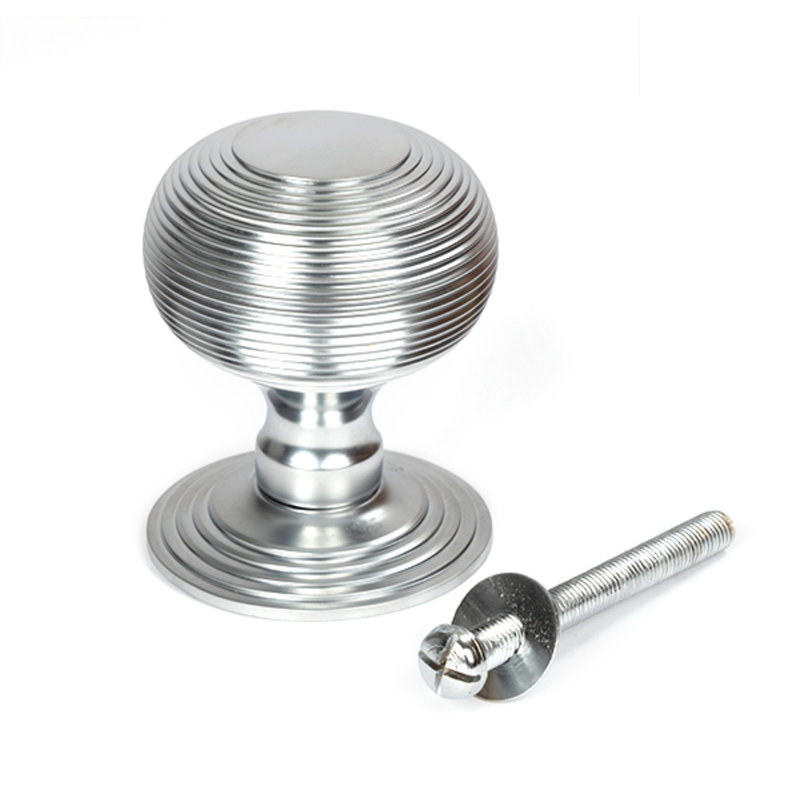 Passage Door Knob, Satin Chrome