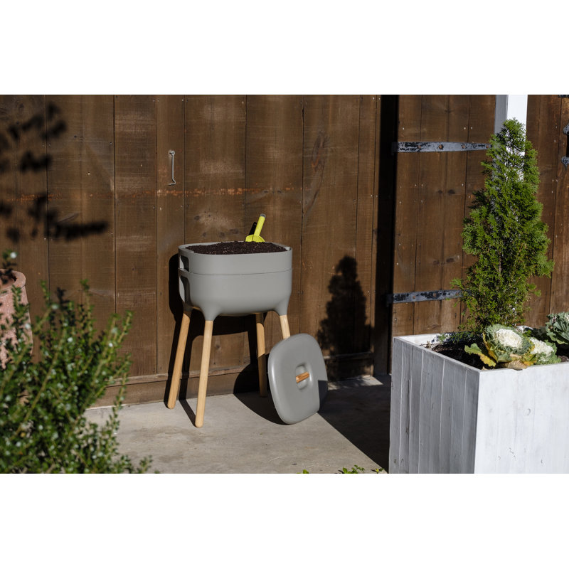 Styrkar Pot Planter