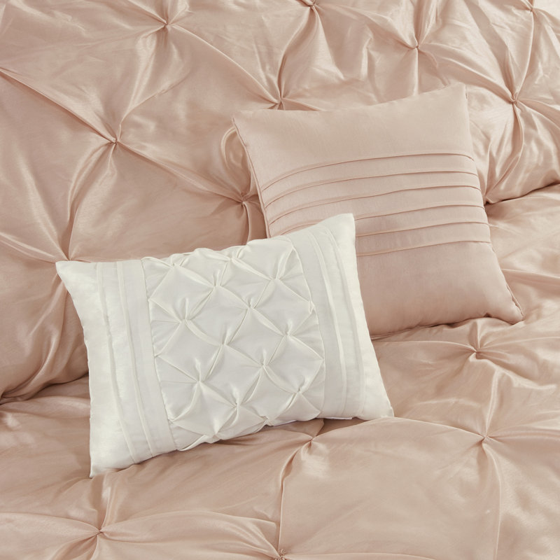 Blush Queen Microfiber Down Alternative 24-Piece Bedding Set