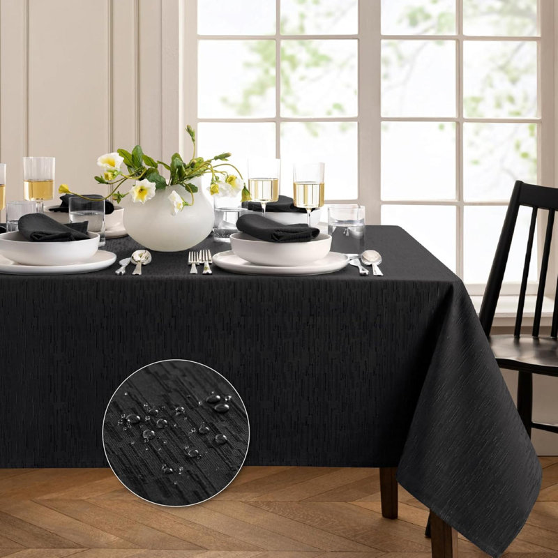 Nappe 60 po x 120 po Home, Noir
