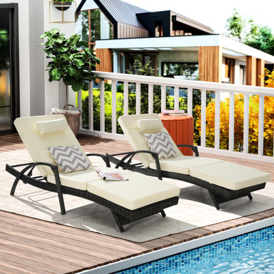 2 chaises longues d'extérieur inclinables avec coussins - 150 réglables pour bronzer - Structure en acier, capacité de 600 lb de conception ergonomique pour relaxer les chaises de jardin et de piscine de 2 pelouses, plage, piscine