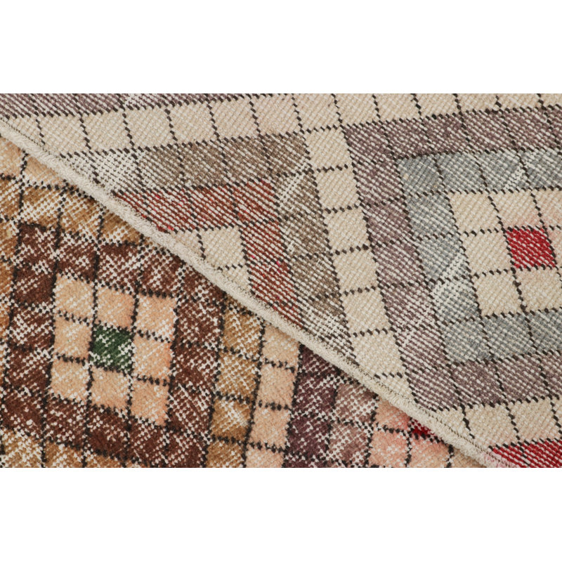 Vintage One-of-a-Kind 5'4X9'11 Hand Knotted Area Rug