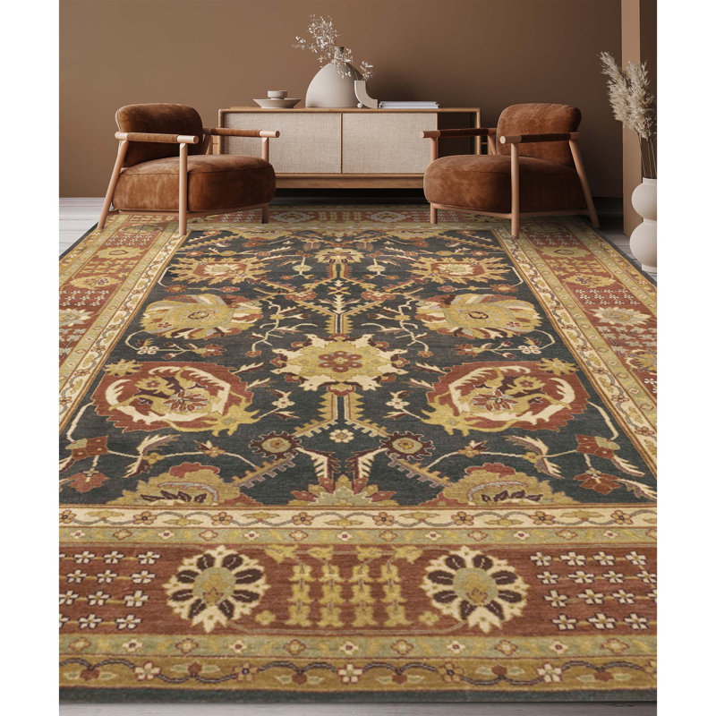 Wool Oriental Area Rug in Red/Beige/Dark Gray, Rectangle 4' x 6'