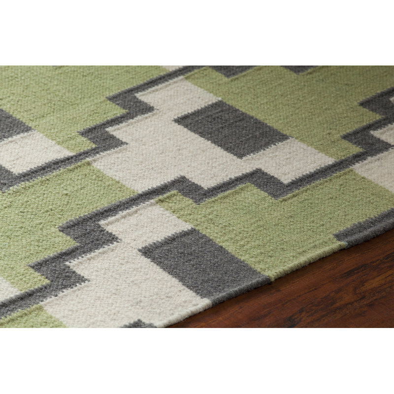Tapis vert contemporain Louis, 5 pi x 7 pi 6 po