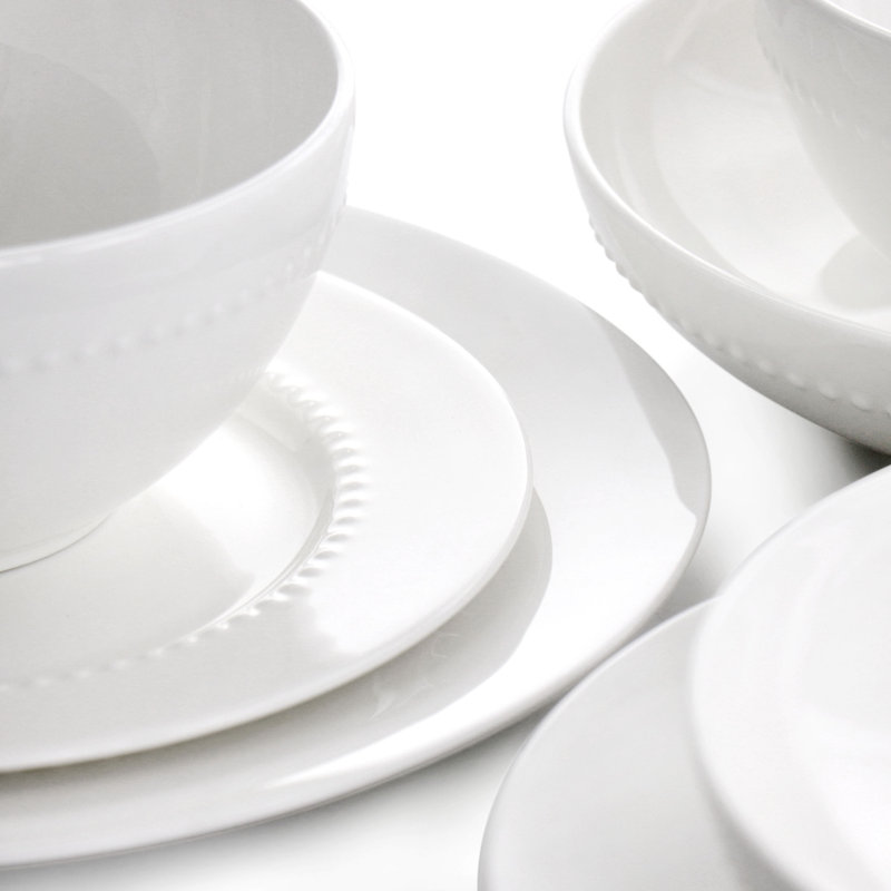 White Porcelain Embossed 16-Piece Dinnerware Set, Service for 4
