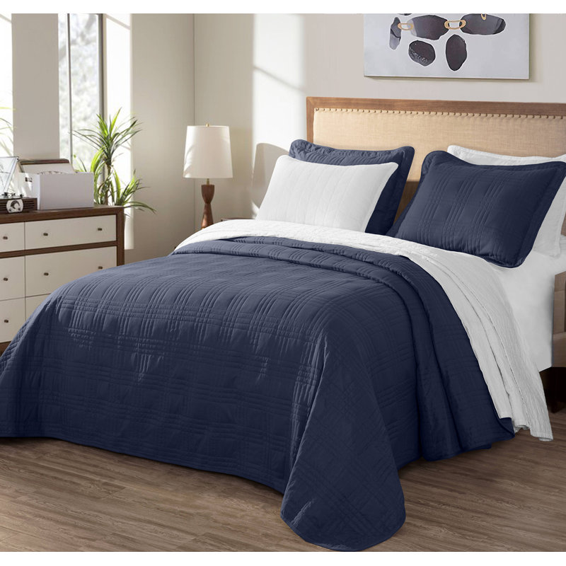 Lightweight Microfiber Reversible 3 Piece Coverlet / Bedspread Set, King Bedspread + 2 King Shams, Navy