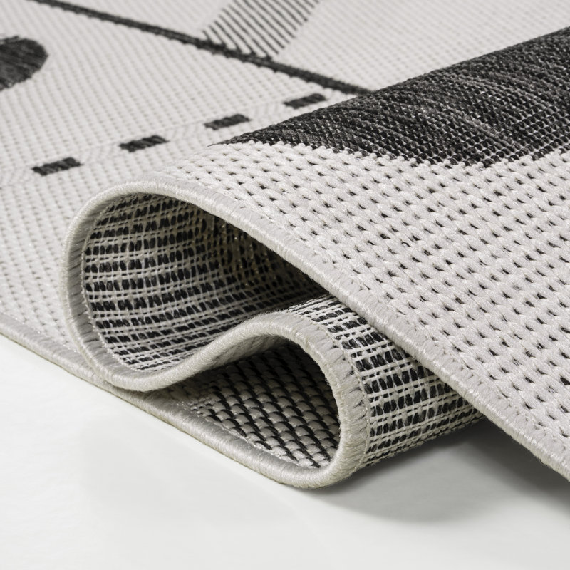Matthew Modern Geometric Cream/Black Indoor/Outdoor Rug, Rectangle 7'10" x 10'