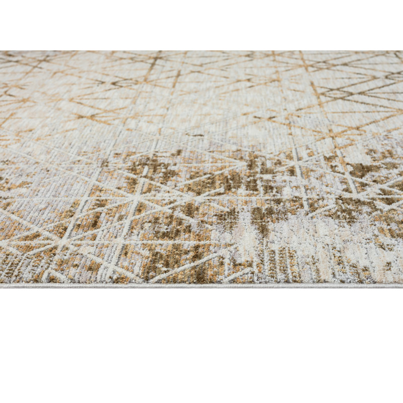 Gerolyn Indoor Rug, Rectangle 5' x 7'7"