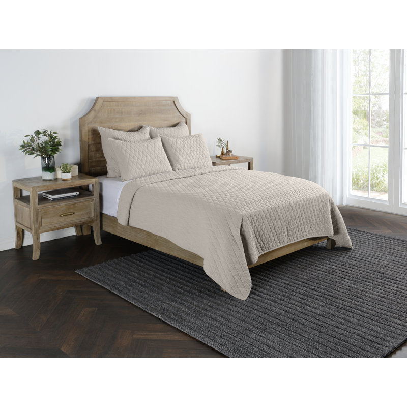 Lana 100% Textured Cotton Quilt , King Quilt, Beige