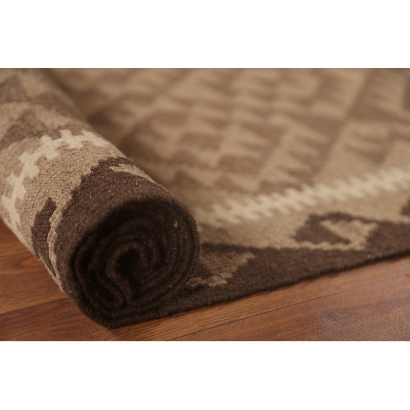 Tapis géométrique en laine Kilim 7 x 10