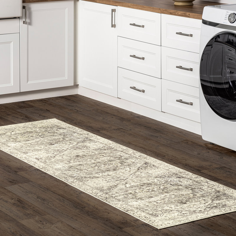 Brielle SpinClean Machine Washable Vintage Medallion Area Rug, Runner 2'6" x 12'