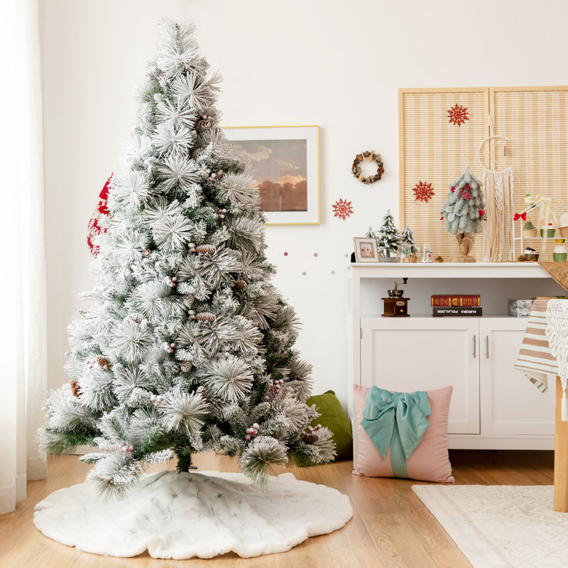 Arbre de Noël vert floqué / givré, H 6 pi