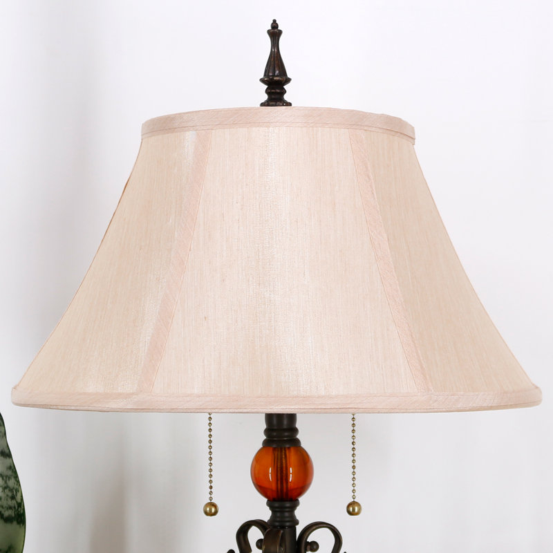 Lampe de bureau en résine Alcona