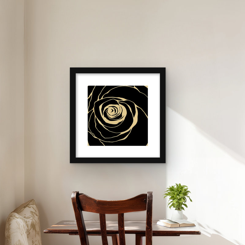 Black Rose - Shapes Living, H 16 po x l 16 po, Noir