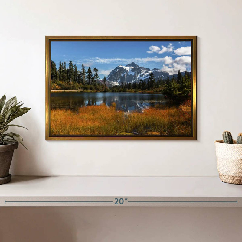 Reflet du mont Shuksan, Cadre flottant doré, 13 po x 9 po