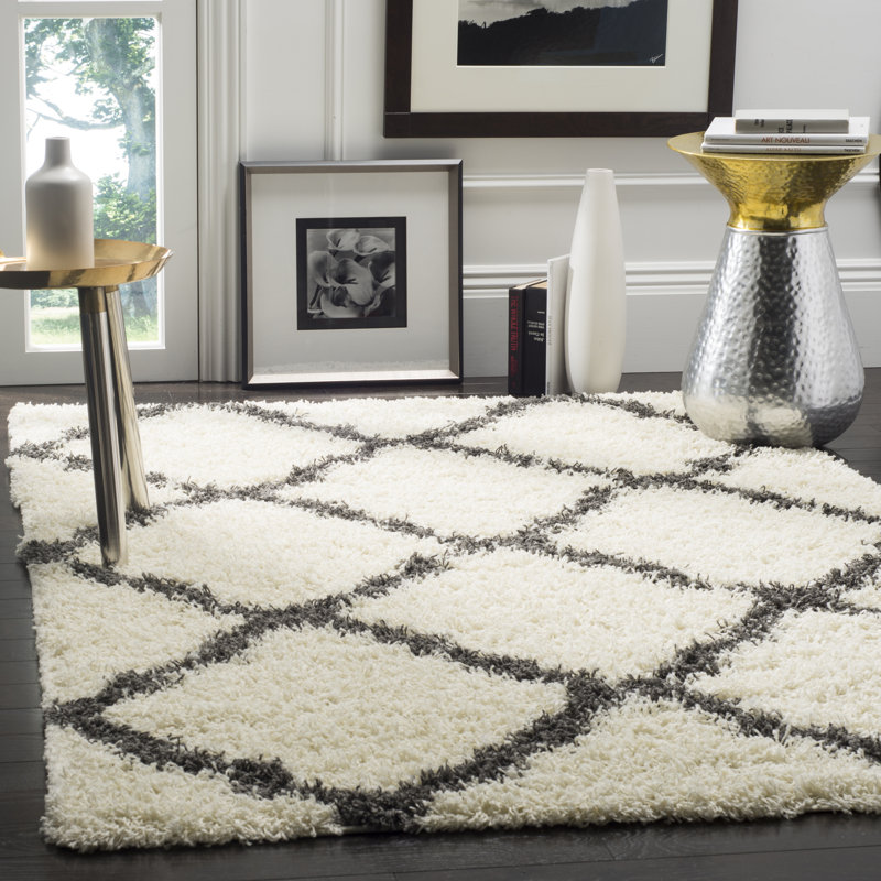 Berengere Geometric Hand Woven Area Rug, Rectangle 155 x 229 cm