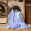 Tapis bleu tissé à la machine-68655367