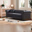 Canapé Chesterfield spacieux et moderne avec tissu technique et accoudoirs roulés pour le salon