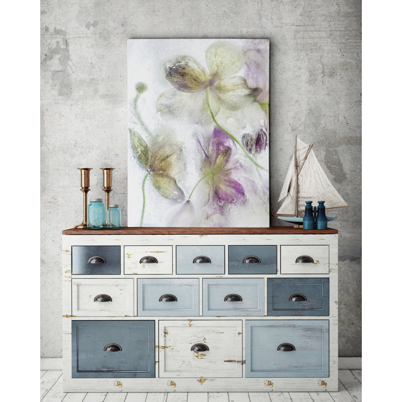 «Frozen Floral IV», reproduction sur toile, H 36 po x l 48 po x P 1,5 po