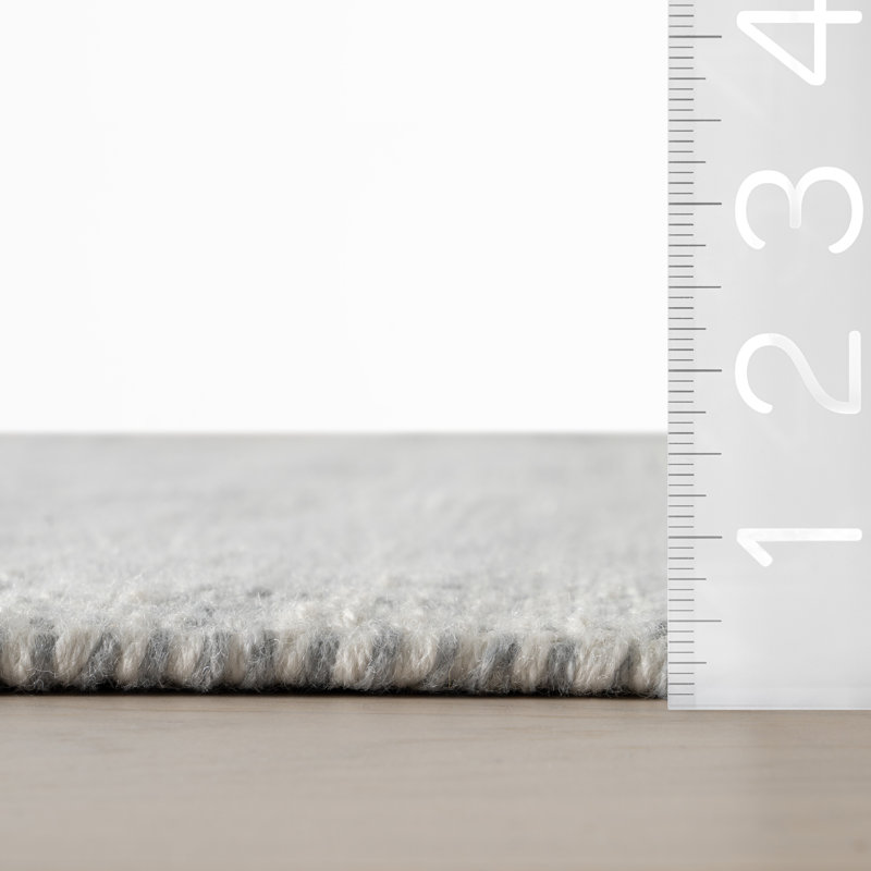 Pebble Handwoven Performance Rug, Gray, Rectangle 7'6" x 9'6"