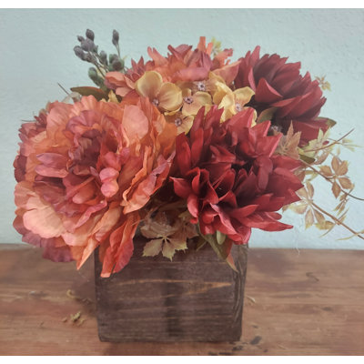 Faux arrangement pivoine et hortensia