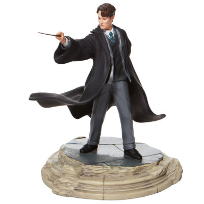 Figurines & Sculptures