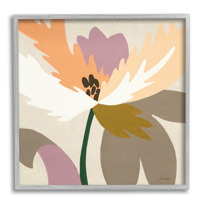 Art géométrique en forme de pétale de fleur encadrée par Liz Jardine