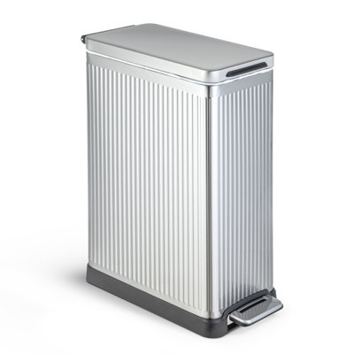 Poubelle de cuisine en acier inoxydable 12 gallons avec couvercle à fermeture douce Home Zone Living