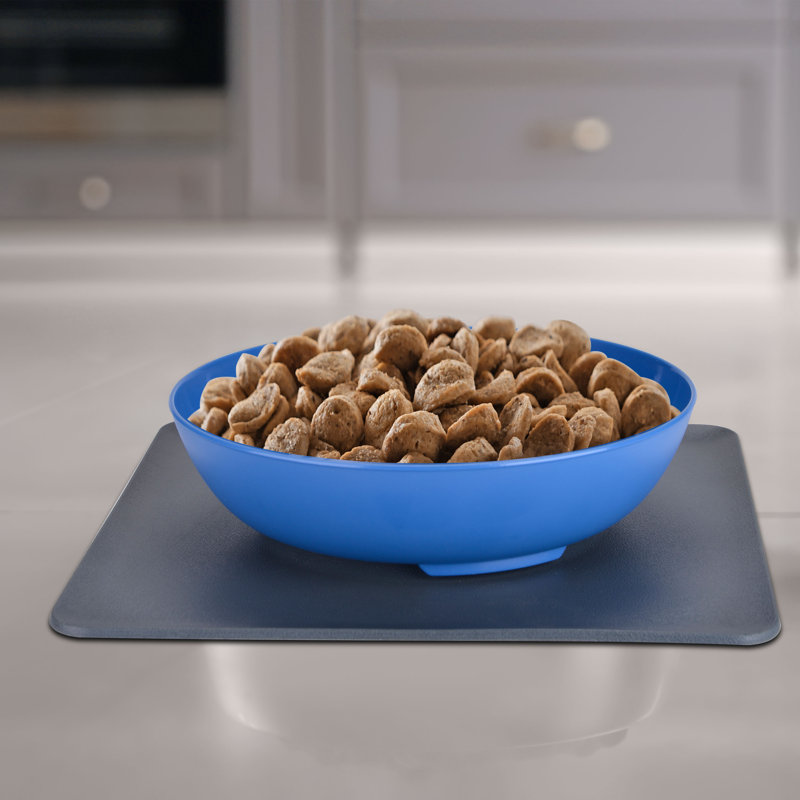 Blue Non-Slip Twist-Lock Pet Feeding Bowl with Suction Mat