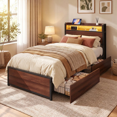 Base de lit plateforme avec 2 grands tiroirs de rangement, tête de lit à 2 niveaux, station de charge et éclairage à DEL RVB, support en métal de 900 lb, aucun sommier nécessaire, parfait pour les petits espaces et les chambres d'adolescent