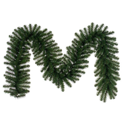 Vickerman 9' x 14" Deluxe Sequoia Pine Garland 280 Tips