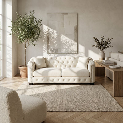 Canapé moderne en velours capitonné à trois places avec garniture cloutée et coussins amovibles pour le salon, la chambre à coucher ou le bureau